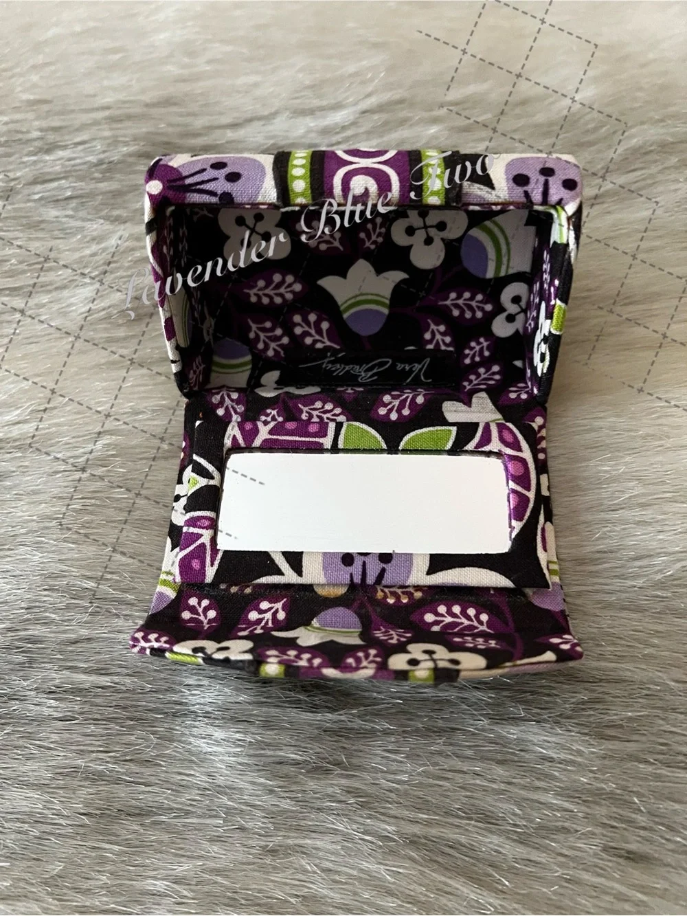 VERA BRADLEY Plum Petals 2011 Kiss Me Twice Lippie Hard Case Purple Brown Floral